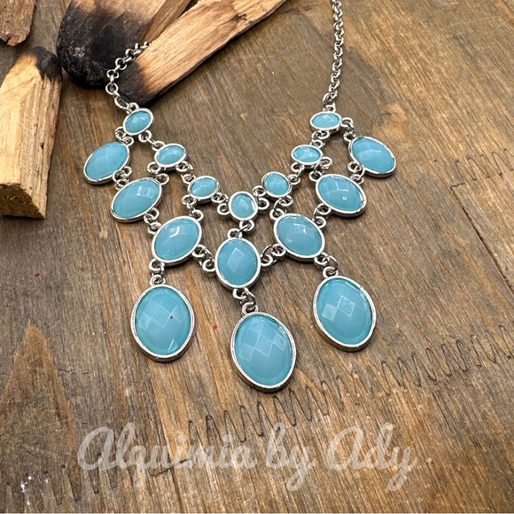 STATEMENT JEWELD NECKLACE GOLD BIB AQUA BLUE - Picture 2 of 2